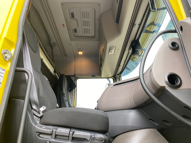 XLRTEH4300G363133-23-Medium